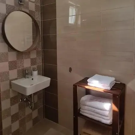 Szivecskes Vendeghaz